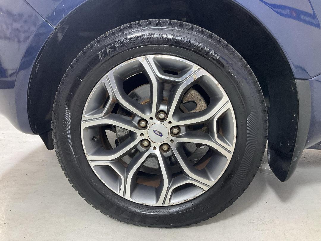 Photo '10' of Ford Territory