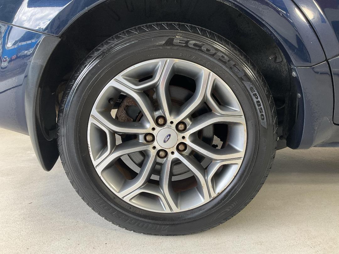 Photo '12' of Ford Territory