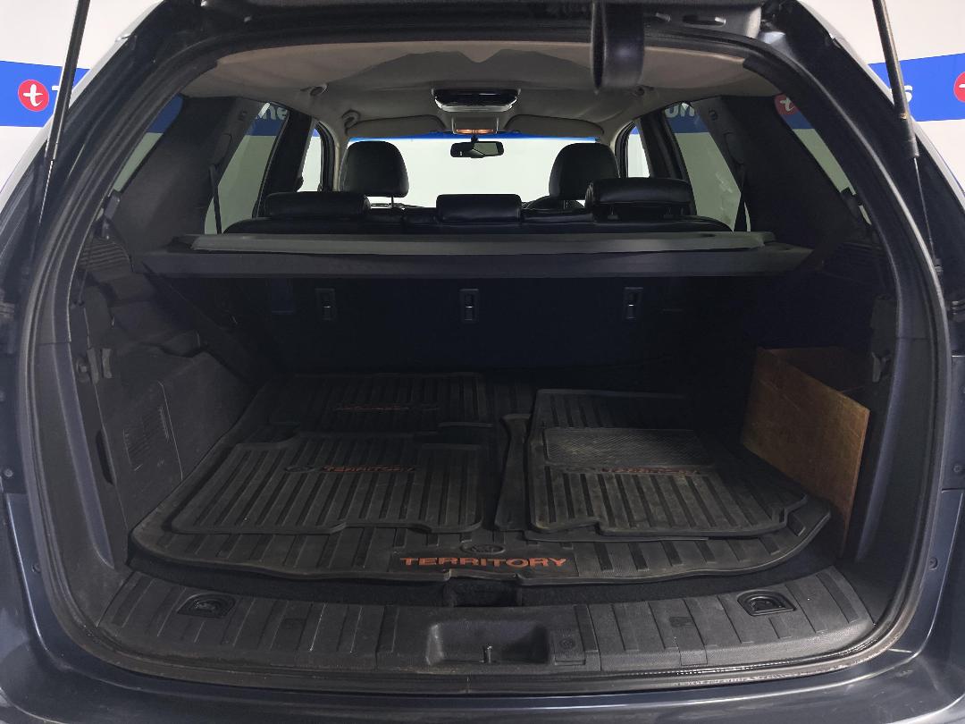 Photo '14' of Ford Territory