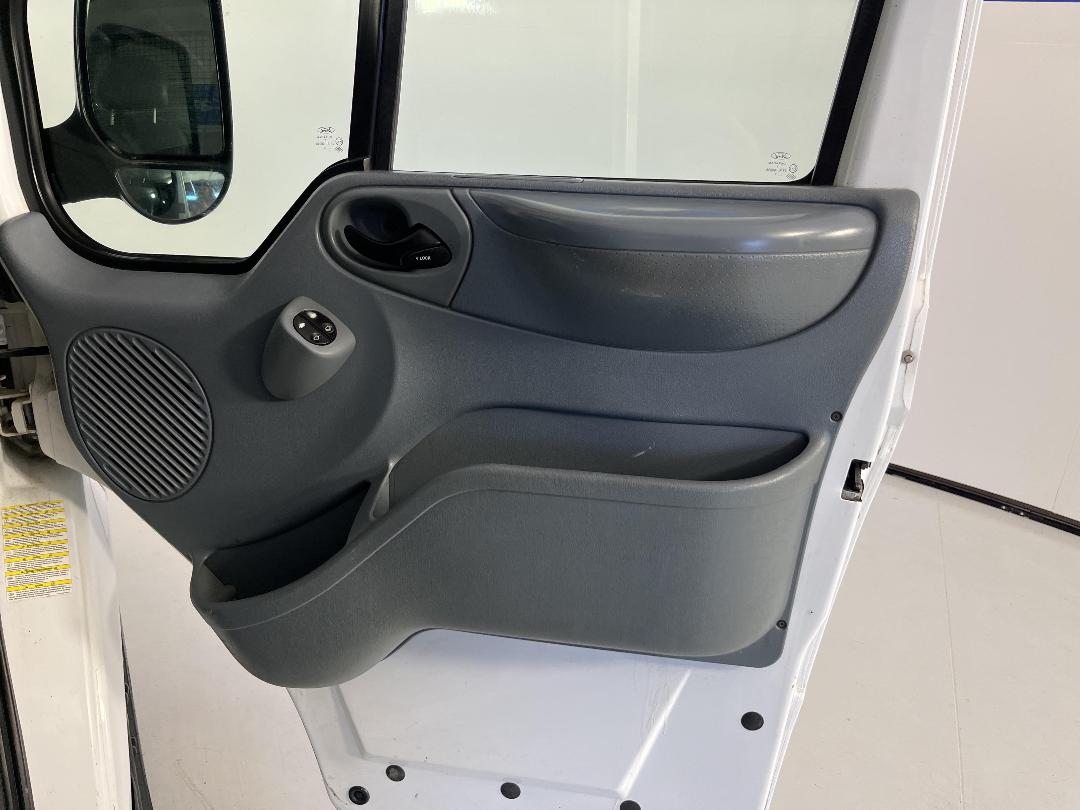 Photo '14' of Ford Transit