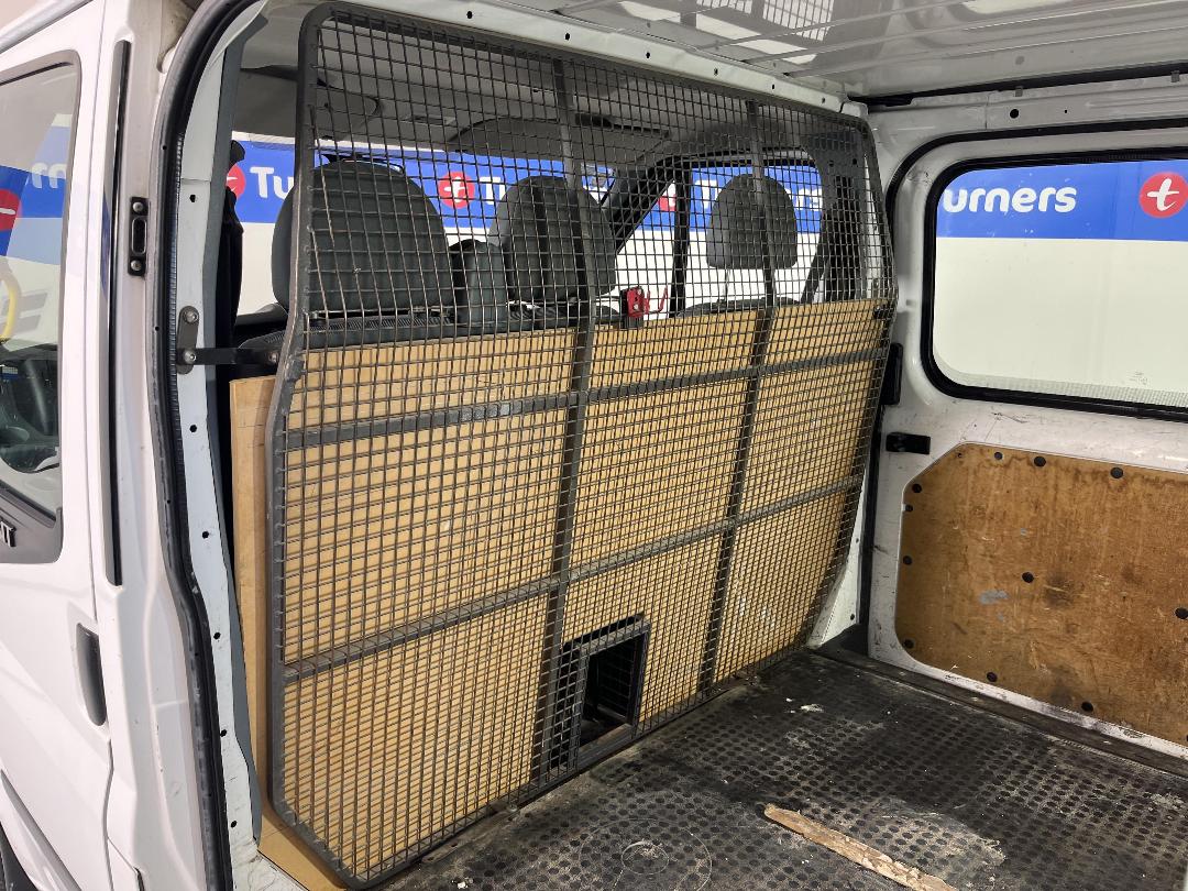 Photo '23' of Ford Transit