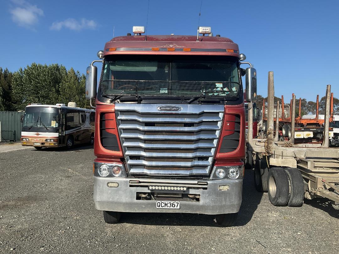 Photo '7' of Freightliner Argosy TSB Logger