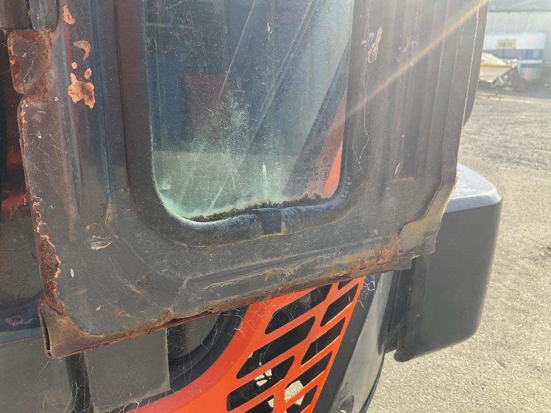 Photo '14' of HITACHI ZX35U-3F Excavator Photo '14' of HITACHI ZX35U-3F Excavator