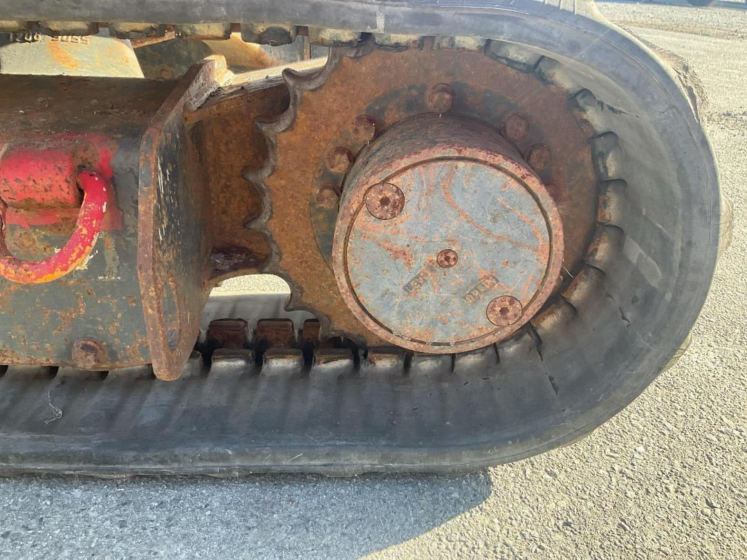 Photo '37' of HITACHI ZX35U-3F Excavator Photo '37' of HITACHI ZX35U-3F Excavator