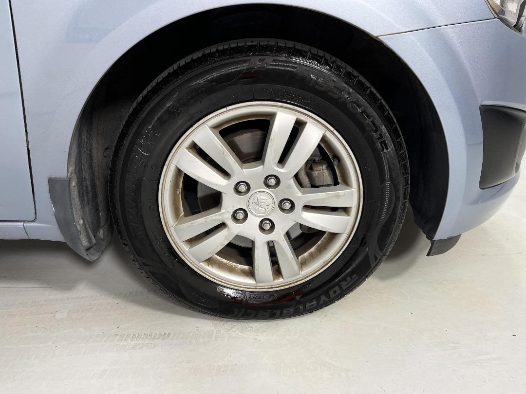 Photo '9' of Holden Barina Photo '9' of Holden Barina