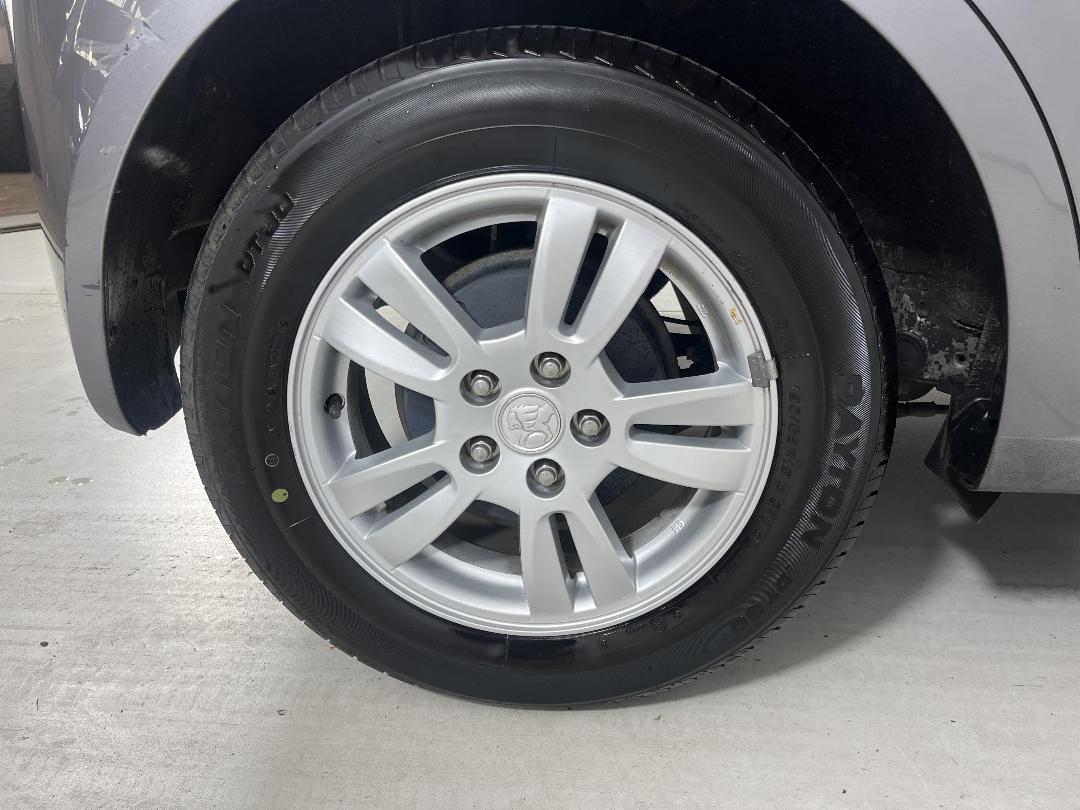 Photo '12' of Holden Barina