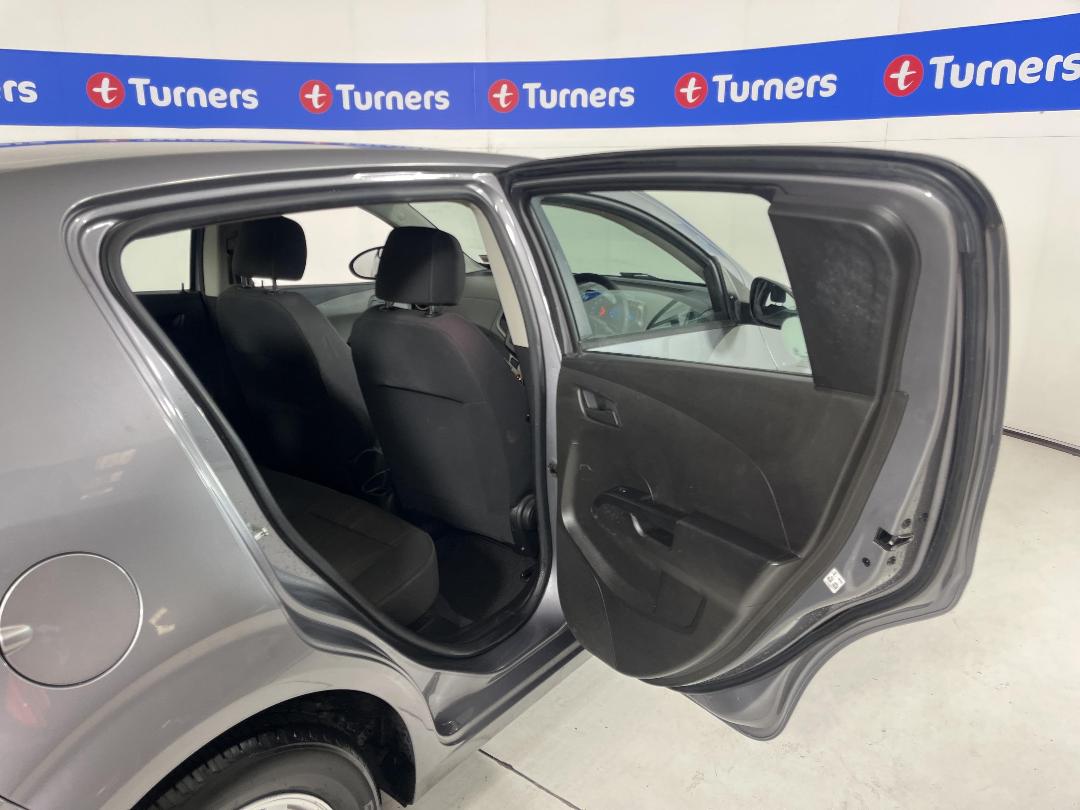 Photo '19' of Holden Barina