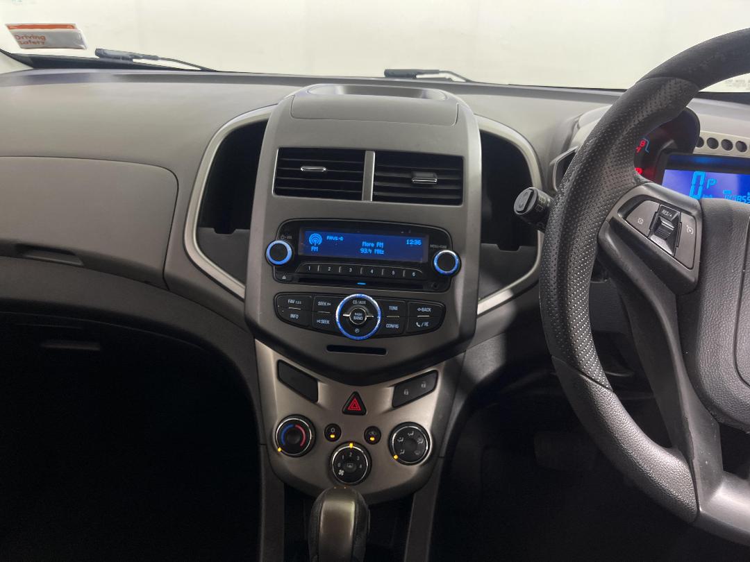 Photo '18' of Holden Barina