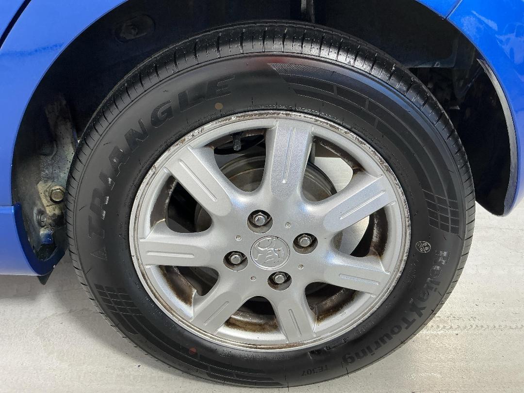 Photo '11' of Holden Barina Spark