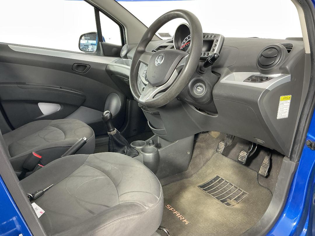 Photo '16' of Holden Barina Spark