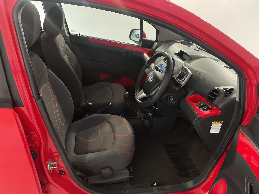 Photo '16' of Holden Barina Spark