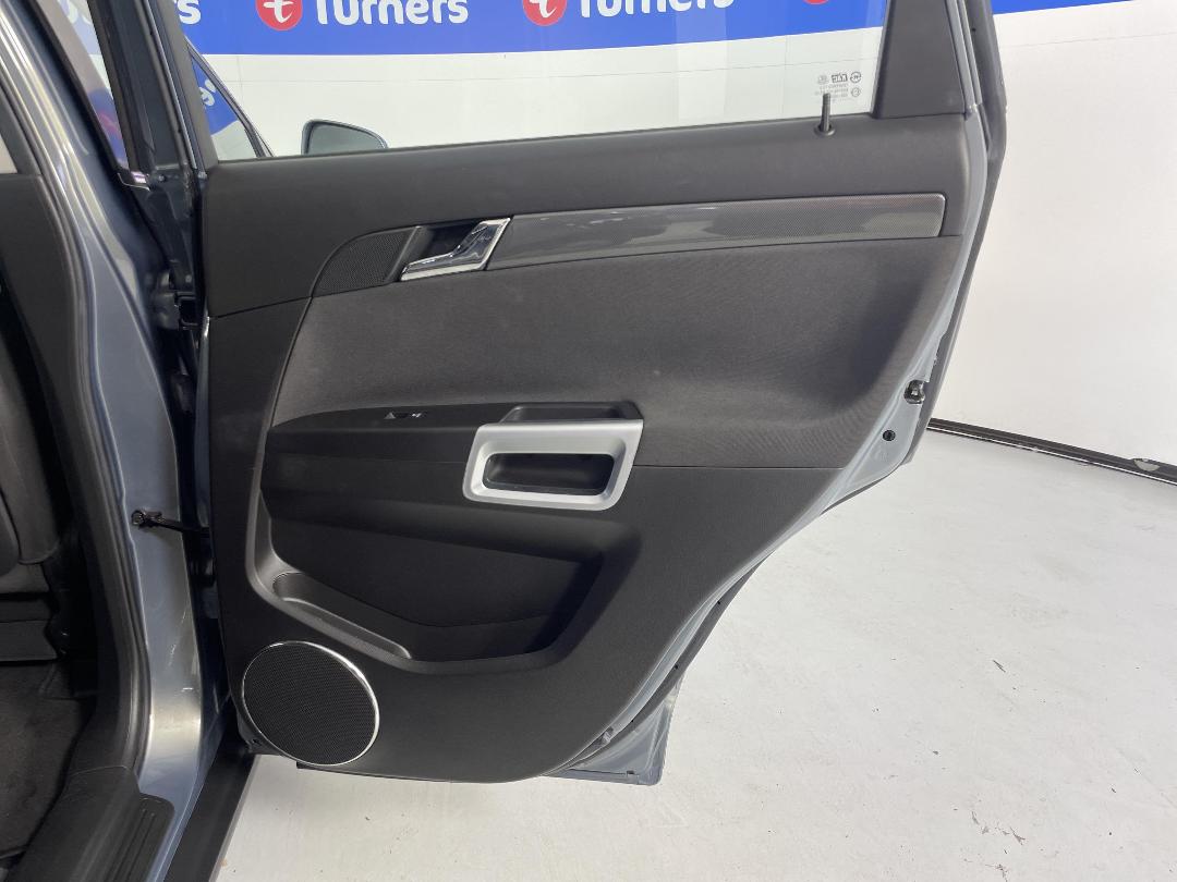 Photo '19' of Holden Captiva 5