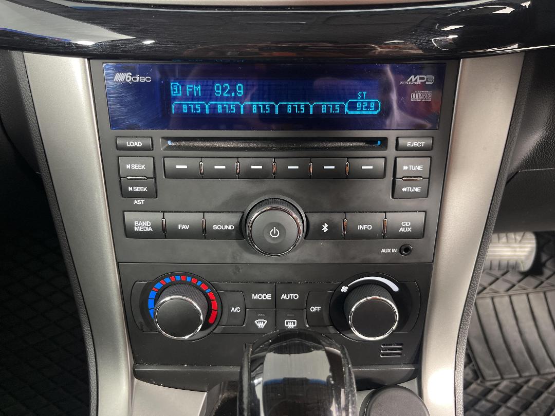 Photo '26' of Holden Captiva 7 Photo '26' of Holden Captiva 7