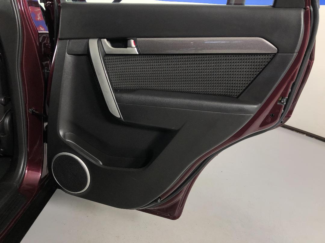 Photo '19' of Holden Captiva 7