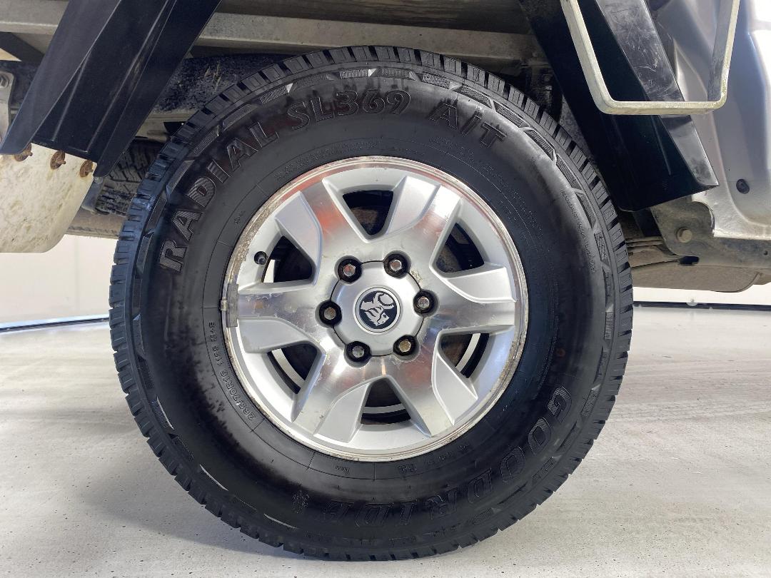 Photo '12' of Holden Colorado