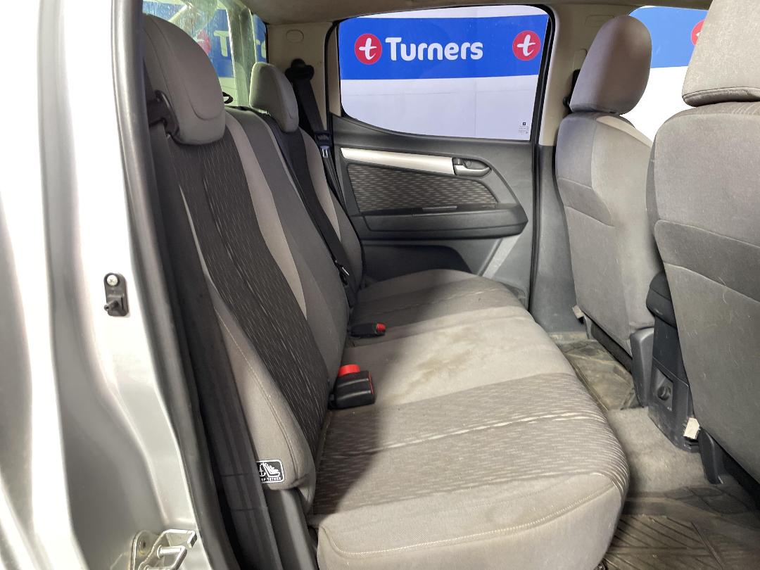 Photo '20' of Holden Colorado