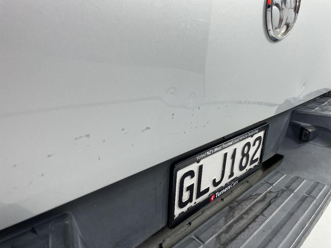 Photo '32' of Holden Colorado