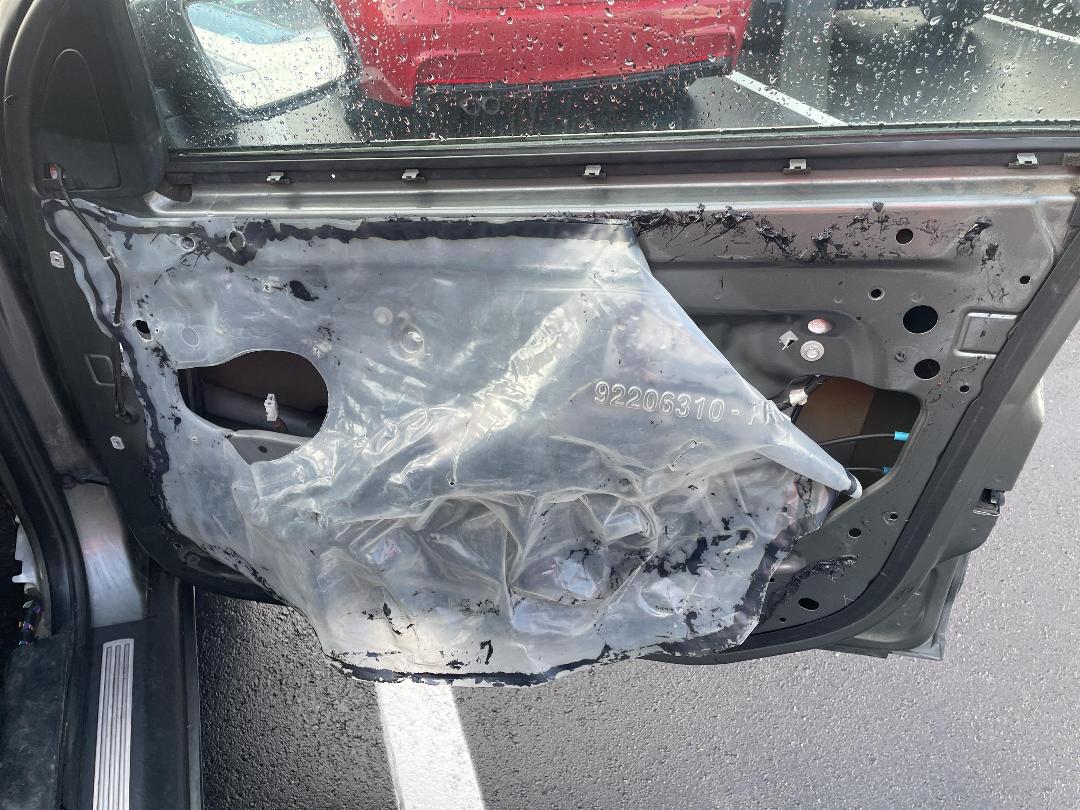 Photo '13' of Holden Commodore Omega Photo '13' of Holden Commodore Omega