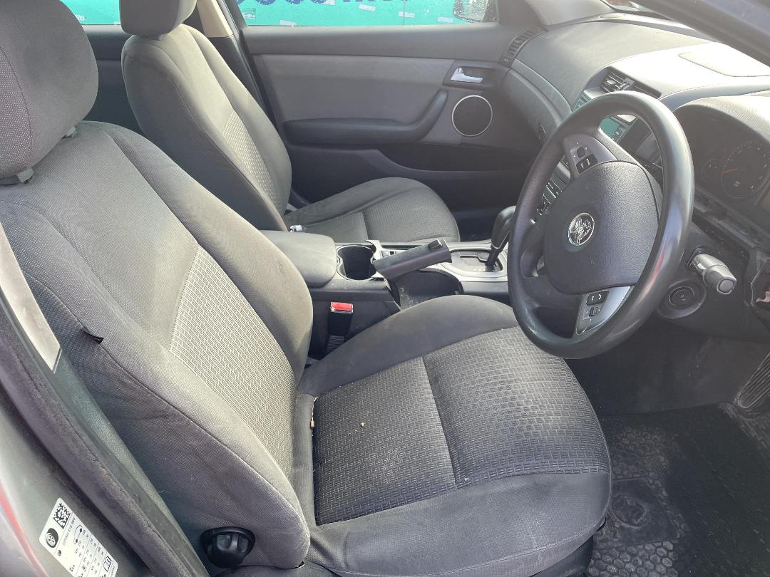 Photo '14' of Holden Commodore Omega Photo '14' of Holden Commodore Omega