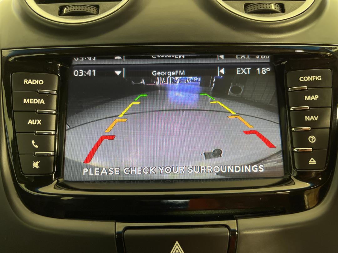 Photo '27' of Holden Commodore Photo '27' of Holden Commodore