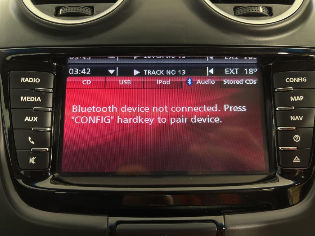 Photo '28' of Holden Commodore Photo '28' of Holden Commodore