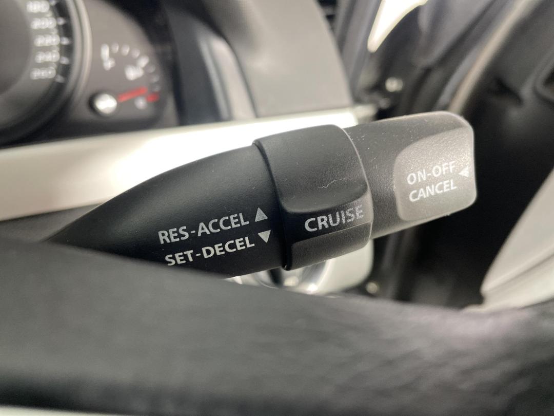 Photo '27' of Holden Commodore Photo '27' of Holden Commodore