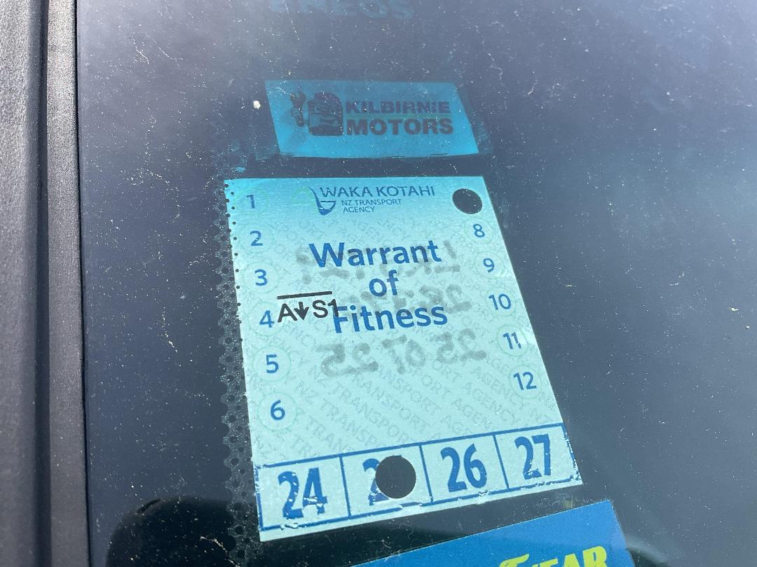 Photo '10' of Holden Commodore