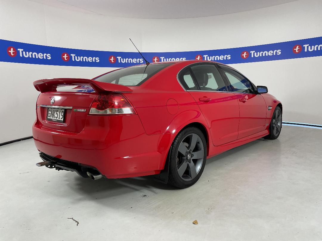 Photo '7' of Holden Commodore Photo '7' of Holden Commodore