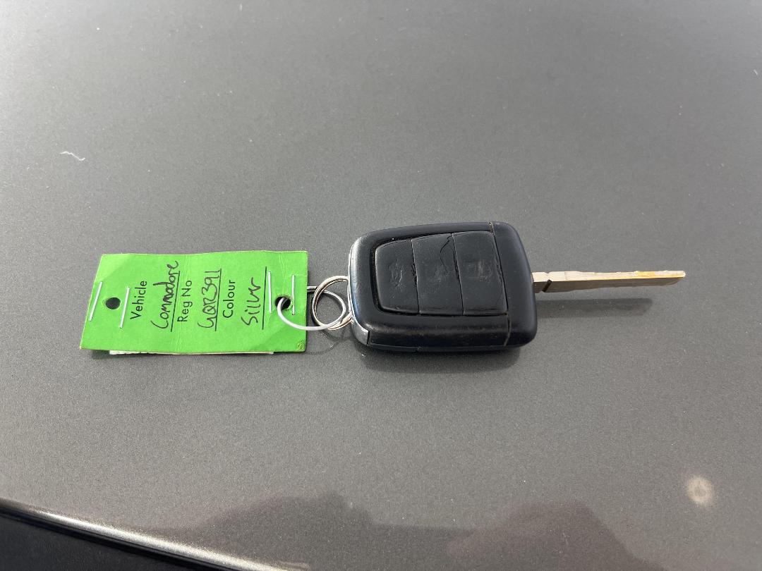 Photo '22' of Holden Commodore