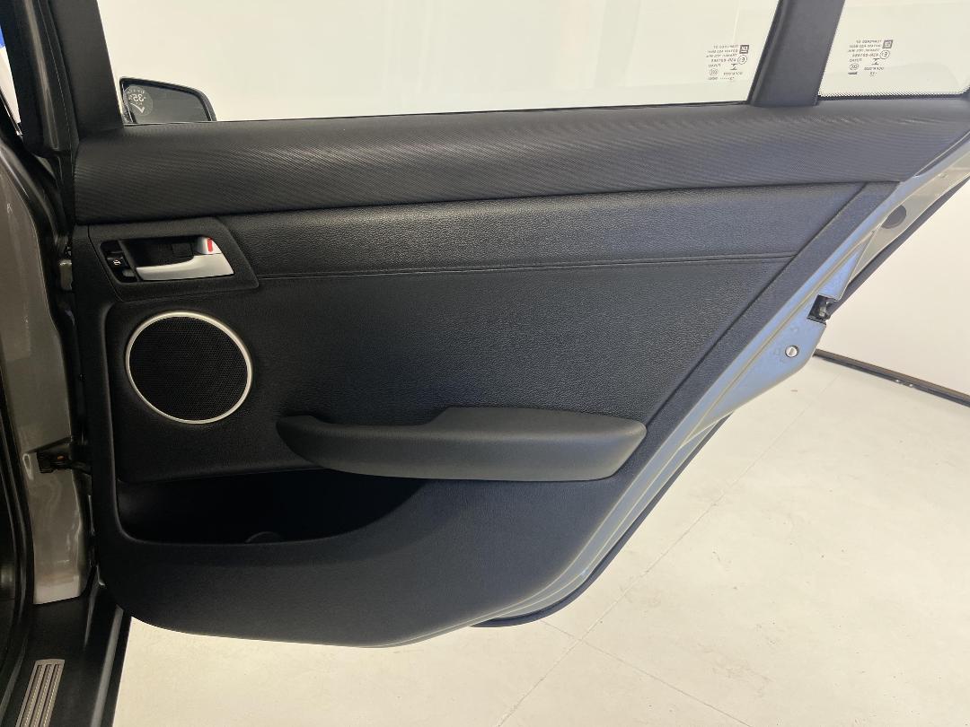 Photo '19' of Holden Commodore