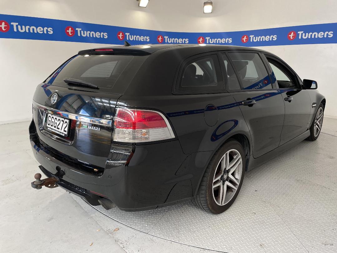 Photo '7' of Holden Commodore