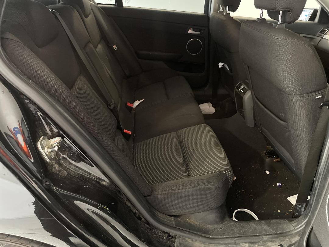 Photo '20' of Holden Commodore