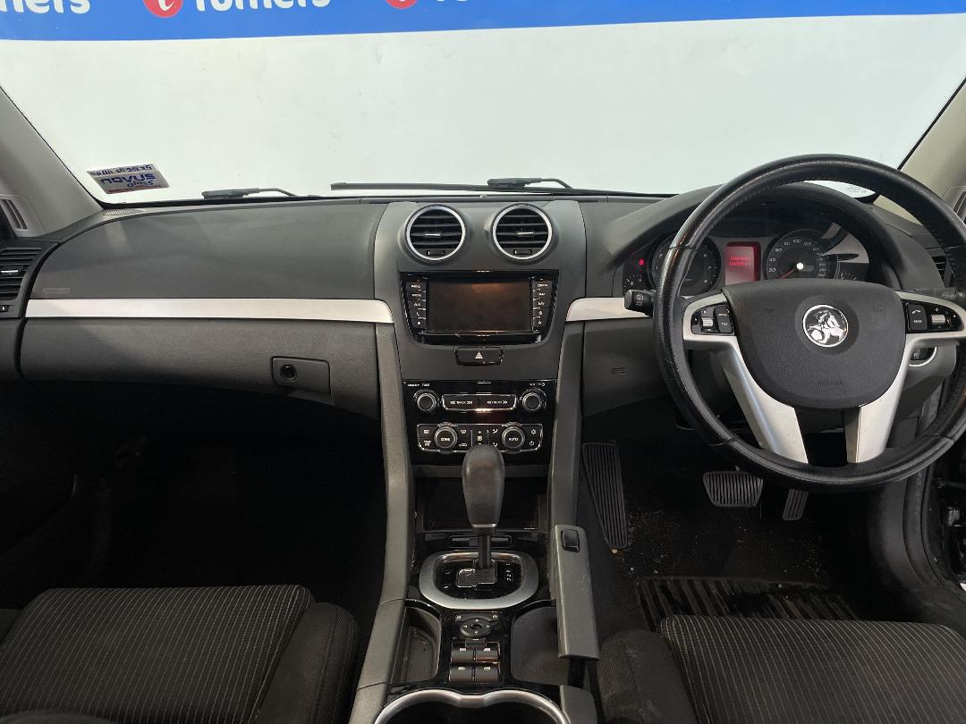 Photo '17' of Holden Commodore