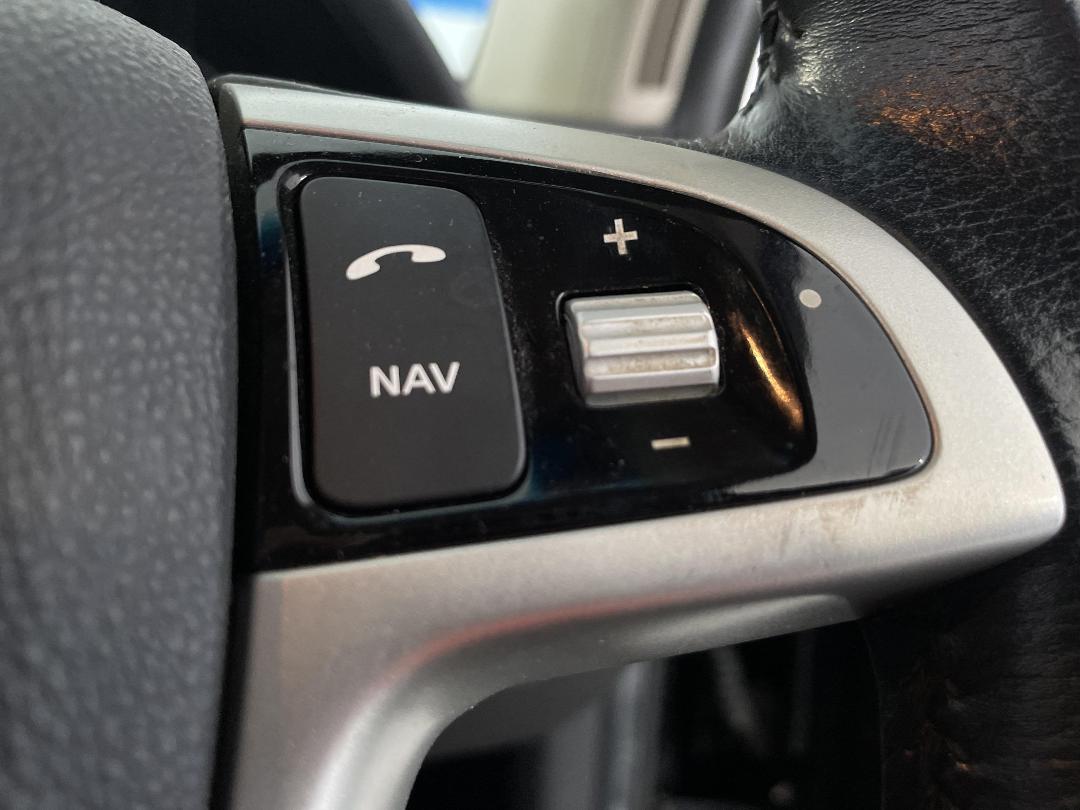 Photo '24' of Holden Commodore