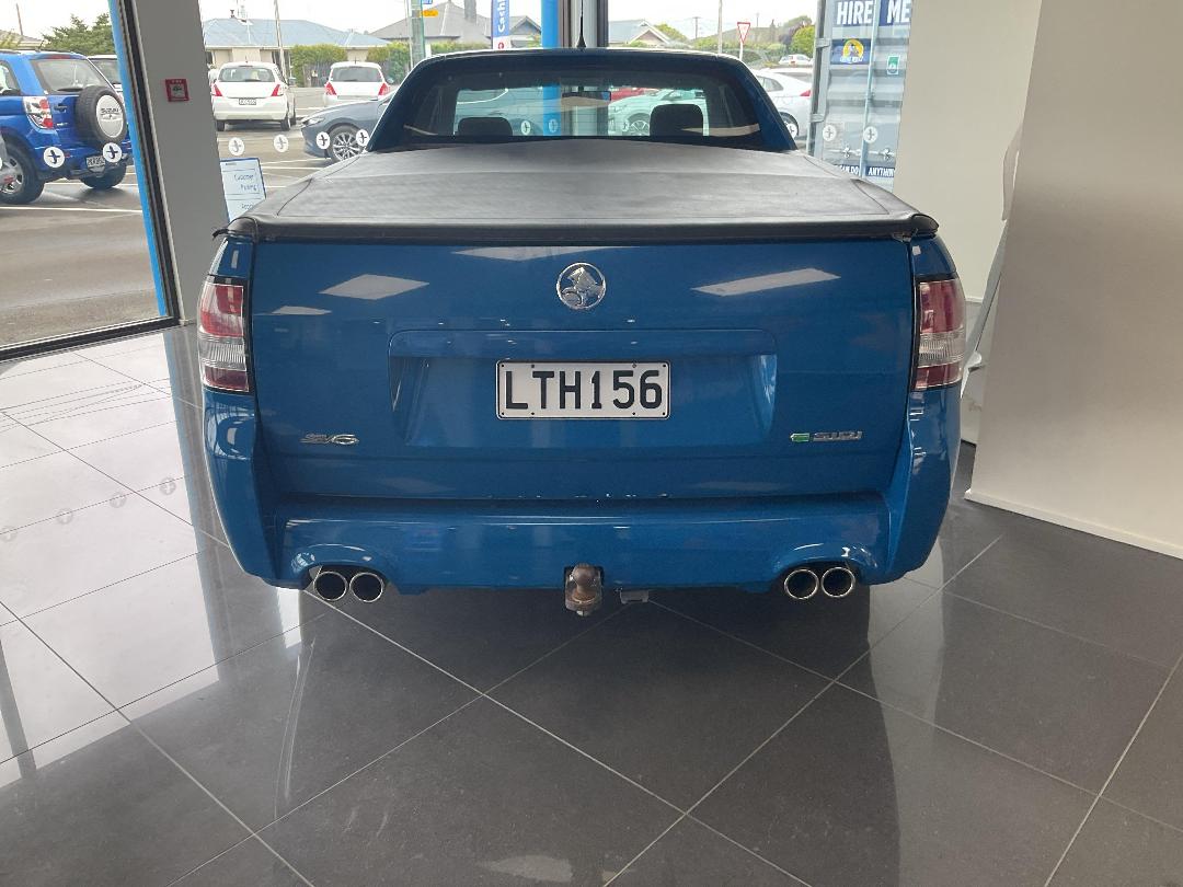 Photo '6' of Holden Commodore