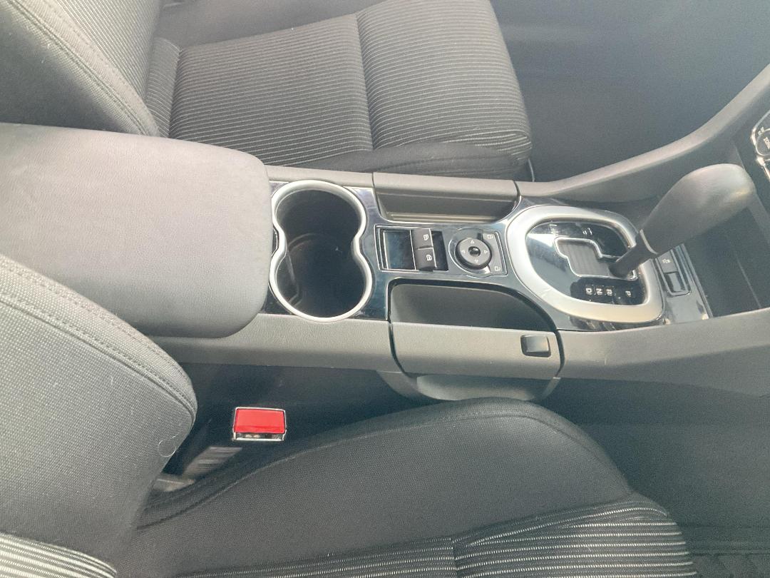 Photo '18' of Holden Commodore