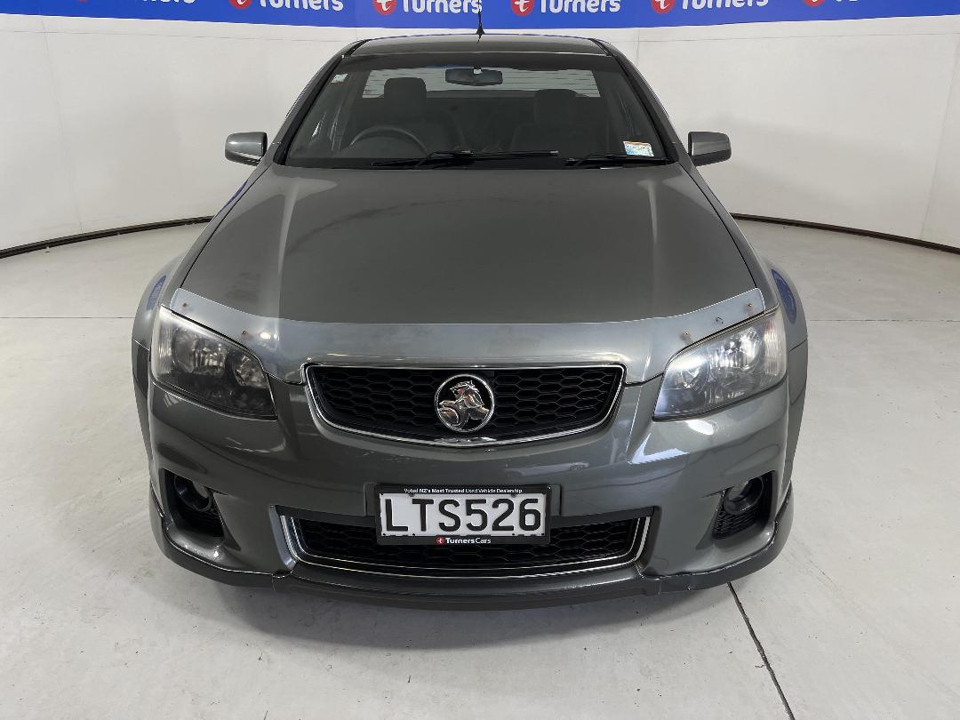 Photo '2' of Holden Commodore Photo '2' of Holden Commodore