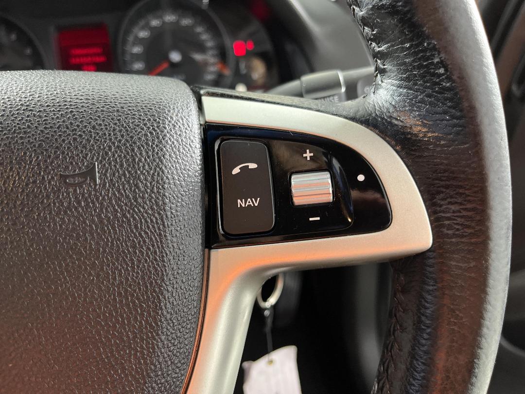 Photo '23' of Holden Commodore Photo '23' of Holden Commodore