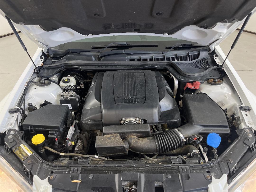 Photo '13' of Holden Commodore Photo '13' of Holden Commodore