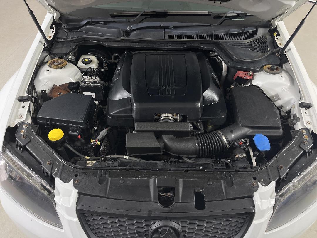 Photo '13' of Holden Commodore