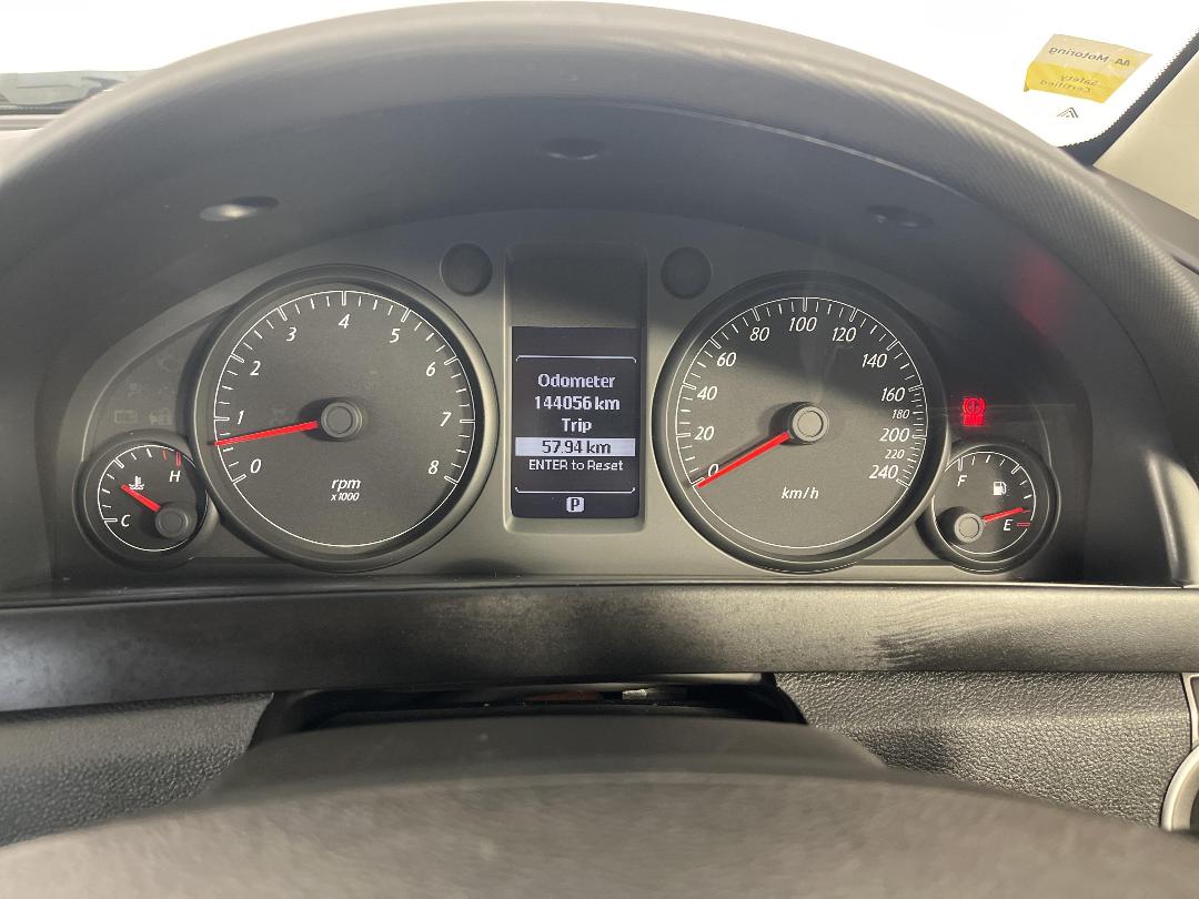 Photo '21' of Holden Commodore