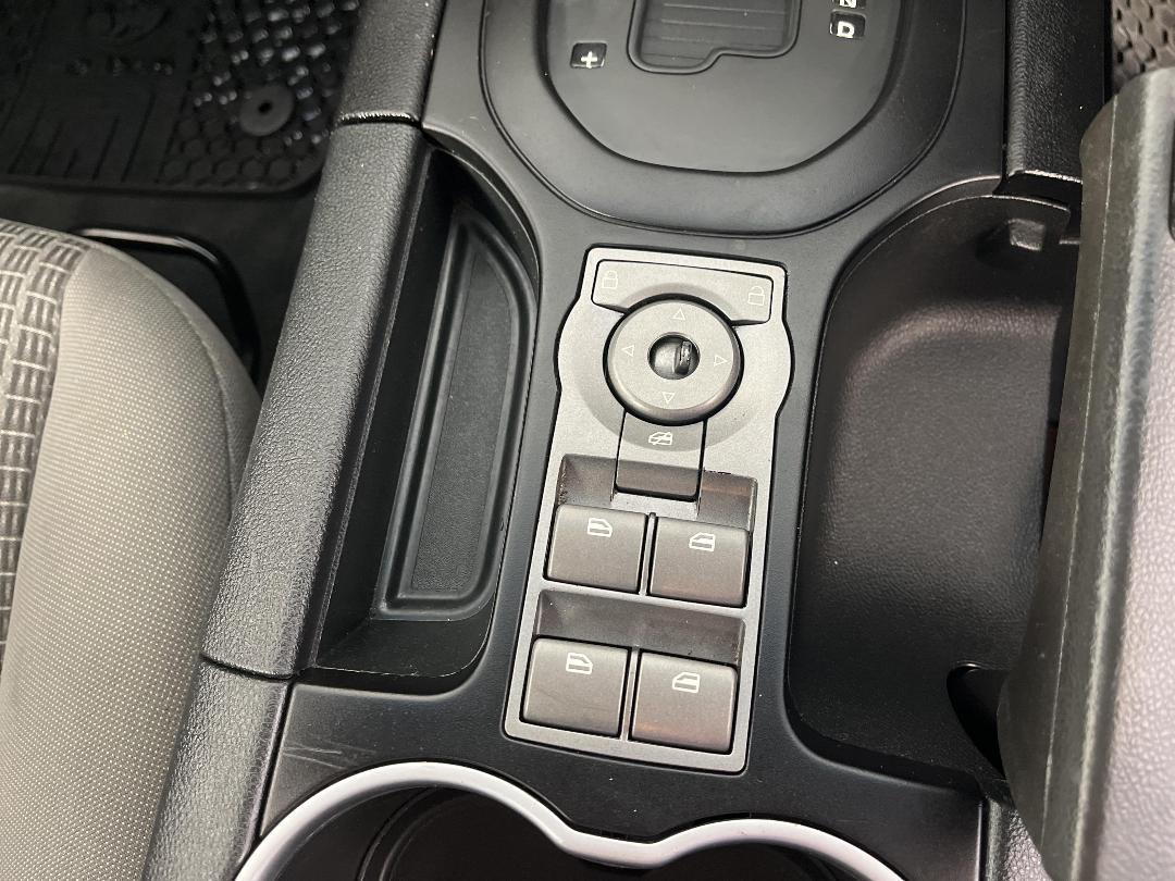 Photo '25' of Holden Commodore