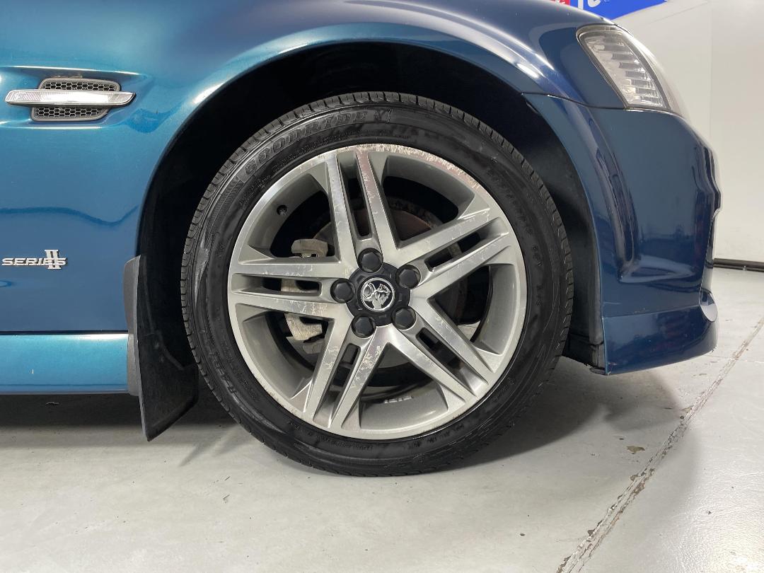 Photo '9' of Holden Commodore