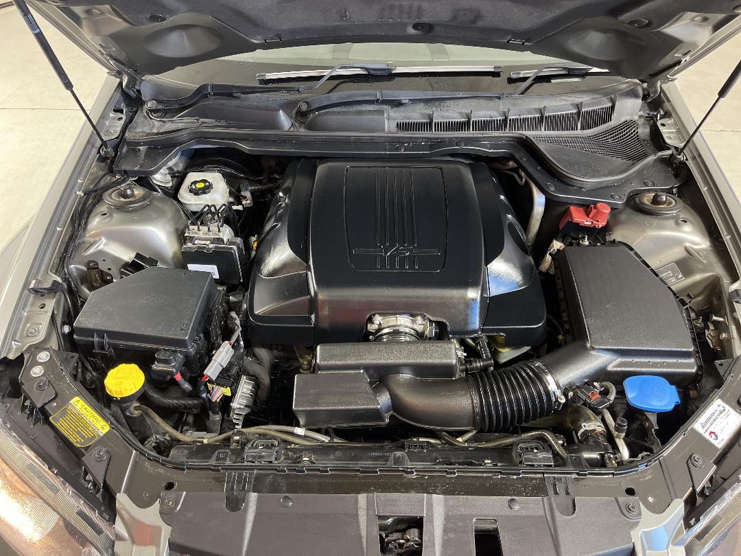 Photo '13' of Holden Commodore Photo '13' of Holden Commodore