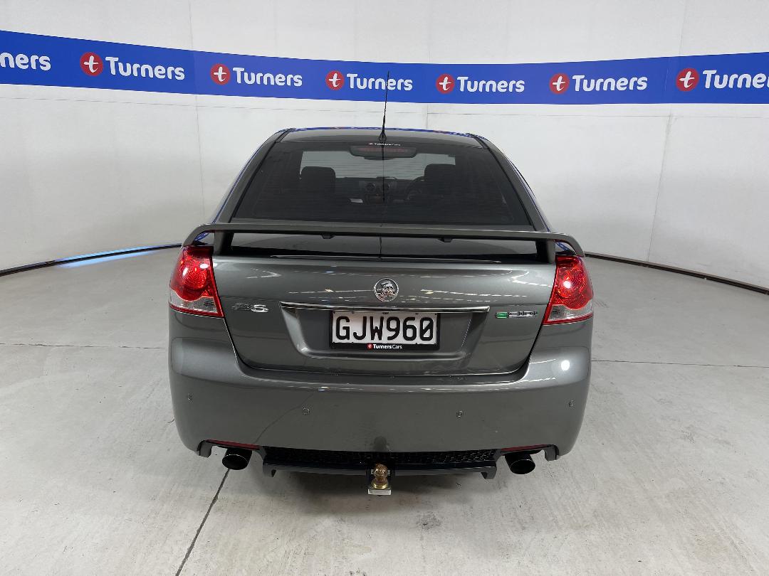 Photo '6' of Holden Commodore Photo '6' of Holden Commodore