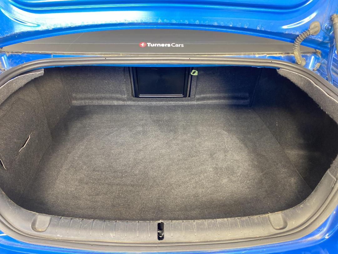 Photo '14' of Holden Commodore