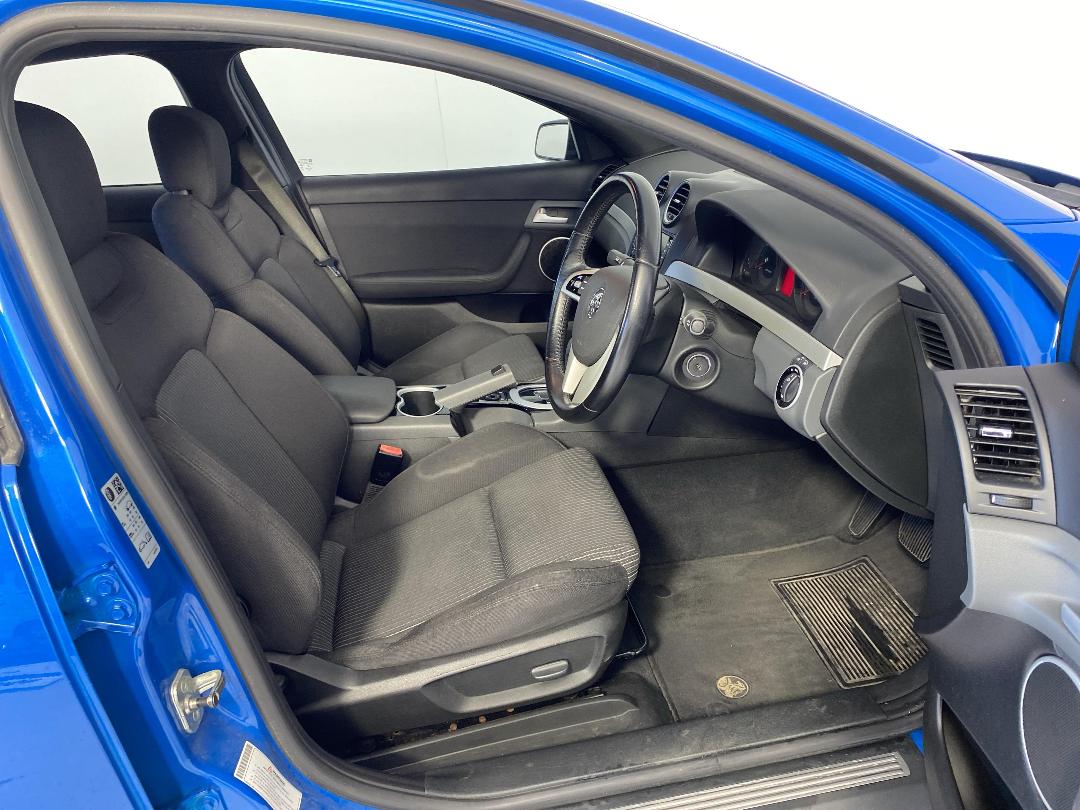 Photo '16' of Holden Commodore