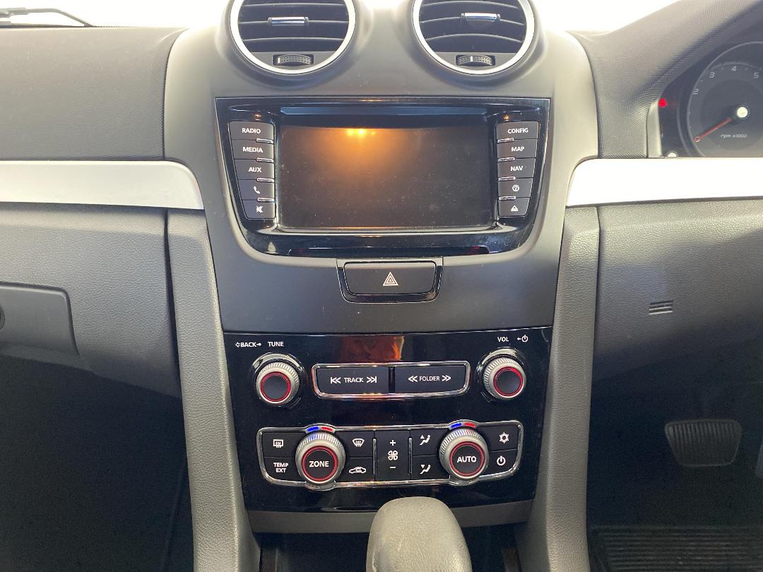 Photo '18' of Holden Commodore