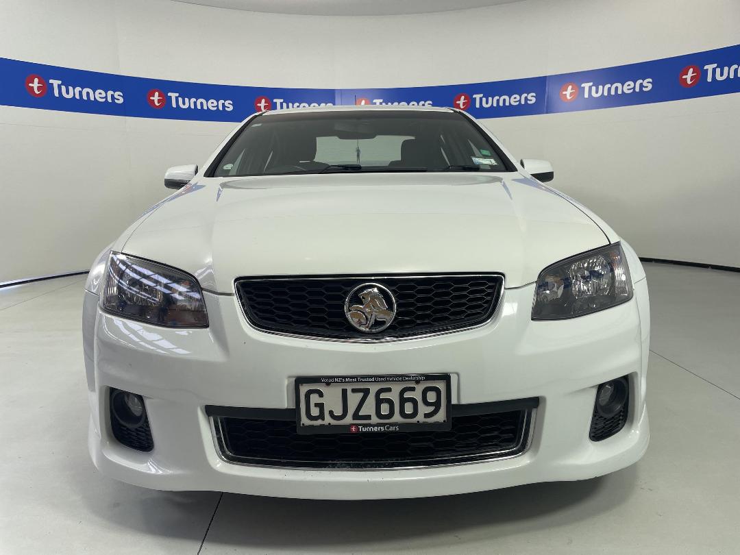 Photo '2' of Holden Commodore