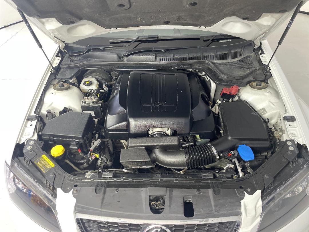 Photo '13' of Holden Commodore